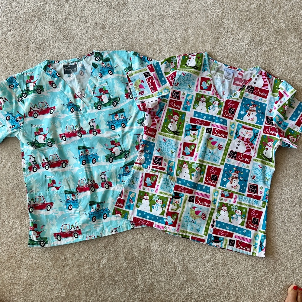 Festive Scrubs - set of 2
